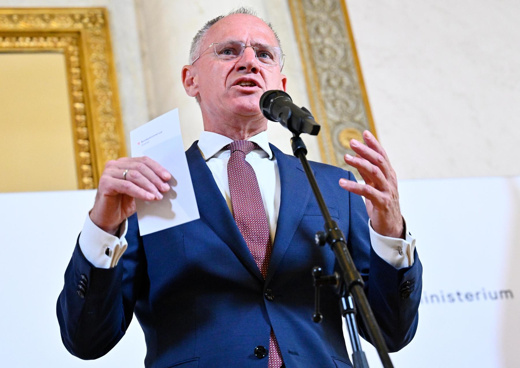 EGMR verlängert Abschiebe-Stopp nach Syrien [premium]