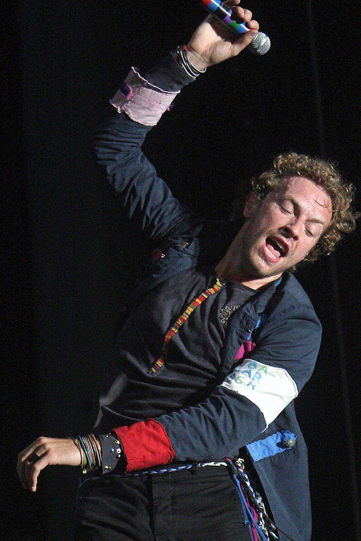 Chris Martin und seine Band Coldplay kommen auf Einkünfte in der Höhe von 47 Millionen.