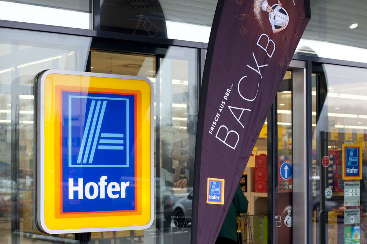 Der Diskonter Hofer punktet bei den Studenten mit attraktiven Gehältern und einem schnellen Einstieg in Leitungsfunktionen beim drittgrößten österreichischen Lebensmittelhändler.