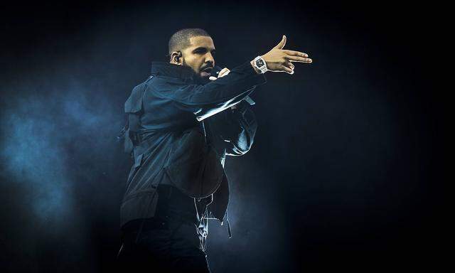 Drake ist bekannt für seine musikalische Mischung aus Hip-Hop und R&B.