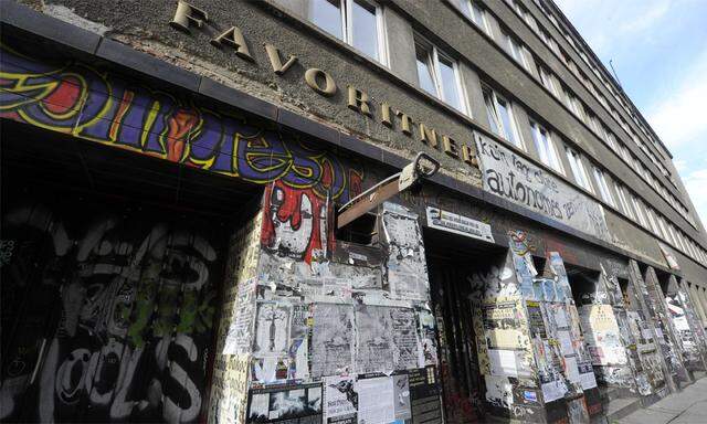 Ziel des Angriffs rechtsgerichteter Hooligans: Das Kirchweger-Haus in Favoriten.