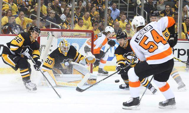 NHL: Stanley Cup Playoffs-Philadelphia Flyers at Pittsburgh Penguins