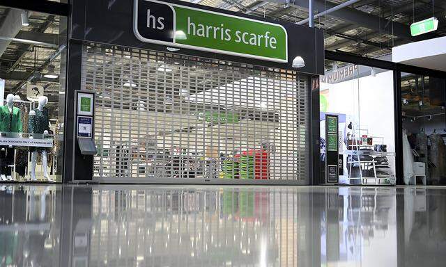 Harris Scarfe  Canberra Outlet Centre