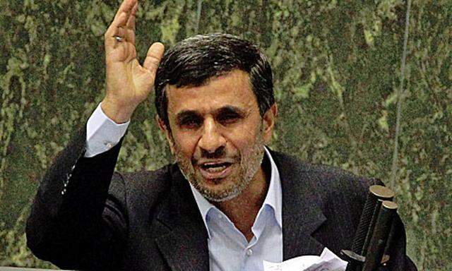 Ahmadinejad Parlament erwarte Note