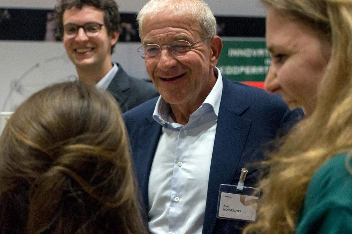 – Kurt Hofstädter (Mitglied des Vorstandes, Siemens AG Österreich, Wien), bereits zum wiederholten Male Gast der Career Lounge.