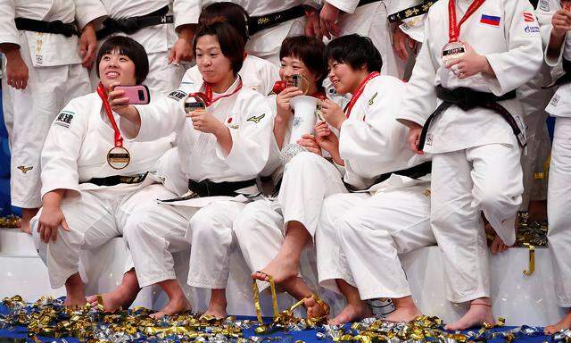 Medaillen-Selfies gab es Anfang September bei der Judo-WM in Tokio - in Wien werden 2021 keine Bilder gemacht.