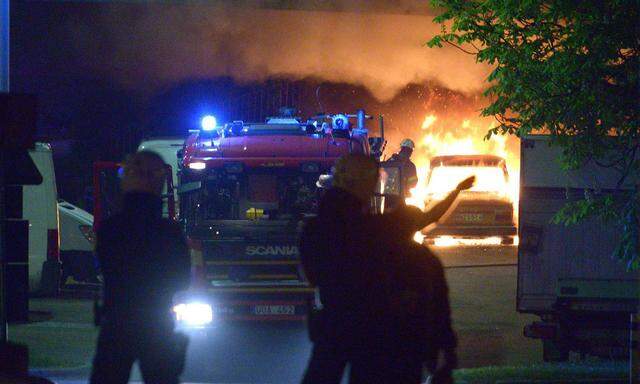 Stockholm Verletzte Polizisten Ausschreitungen