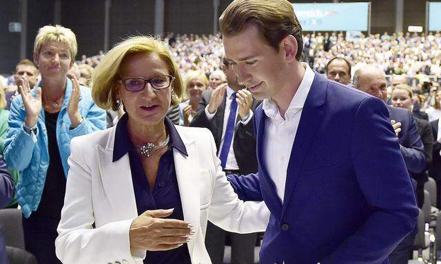 Bisher Seite an Seite: Johanna Mikl-Leitner und Sebastian Kurz, hier im Wahlkampf 2019.