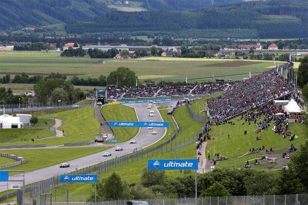 Seit 2011 gastiert die DTM, die Deutsche Tourenwagen Masters in Spielberg.