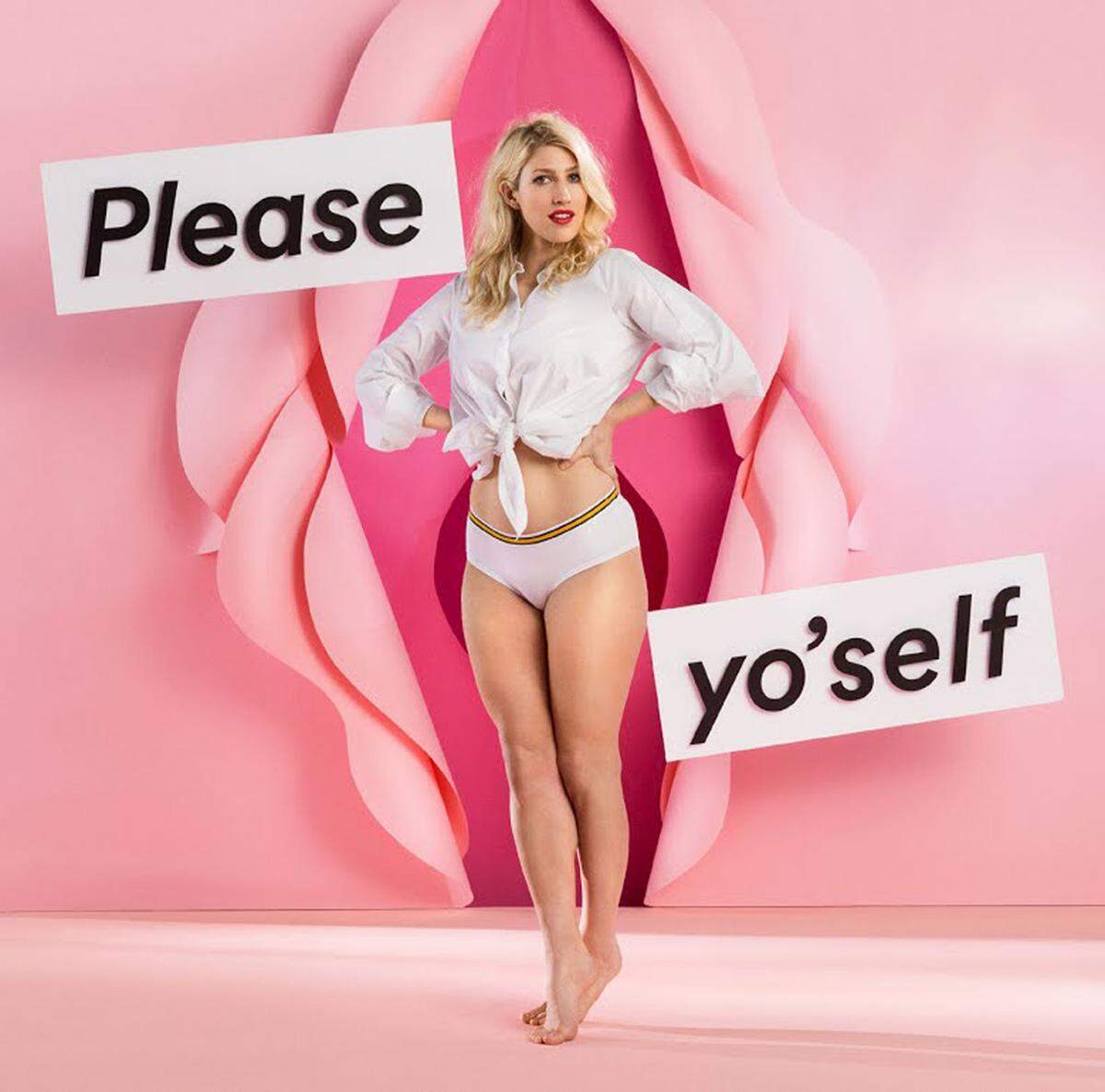 Feminismus und Mode gehören auch bei der schwedischen Textilkette Monki zusammen. Sex-Kolumnistin Karley Sciortino (Autorin des Blogs "Slutever") posiert da etwa unter dem Titel "Please yo'self".