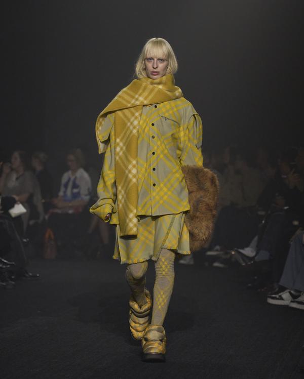 Burberry                     