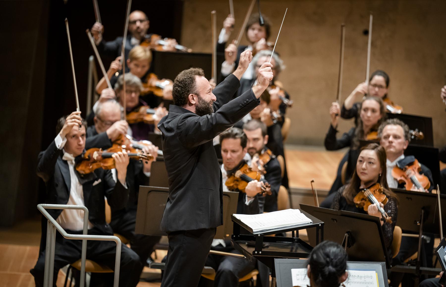 Berlinski filharmoniki se vračajo v Salzburg z monumentalnim projektom Wagnerjevega "Ringa"