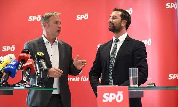 Tirols SPÖ-Chef Georg Dornauer (rechts) geht in puncto Migration auf Distanz zu seinem Bundesobmann Andreas Babler