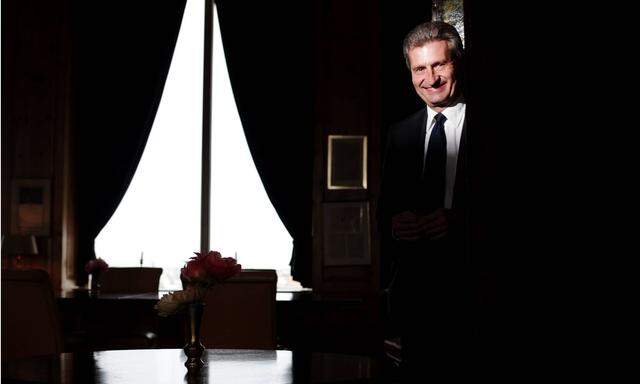 Günther Oettinger - Hoffen auf Licht am Ende des Budgetstreits