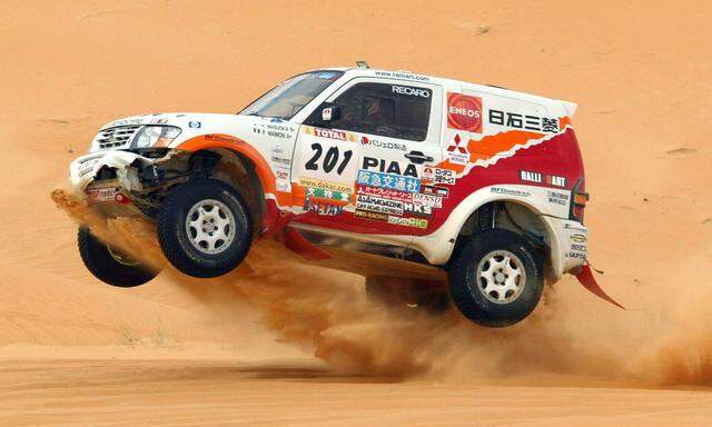  Zwölf Mal hat der Mitsubishi Pajero die Rallye Dakar gewonnen.