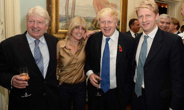 Stanley, Rachel, Boris und Jo Johnson (v. l. n. r.) eint der Humor, nicht aber die Einstellung zum Brexit.