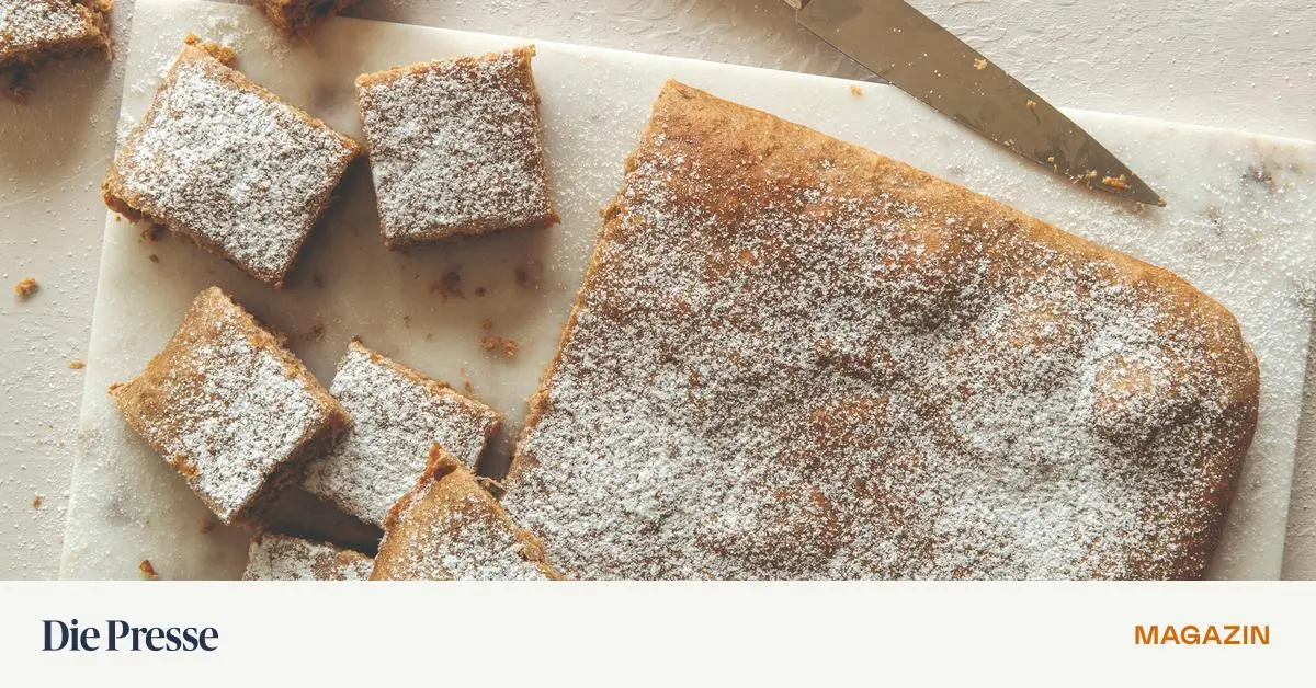 Ein-Kuchen-aus-Bananenschalen-premium-