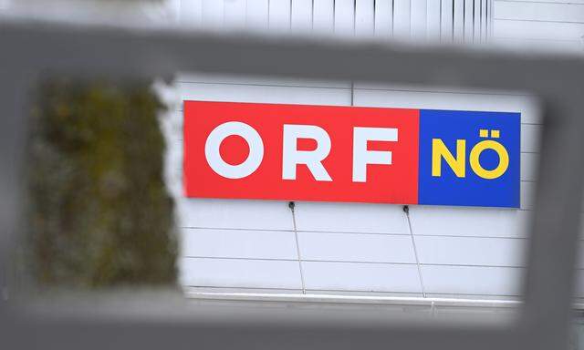 Trotz der Vorwürfe solle es weiterhin Landesstudios geben. Sonst wäre Österreich „ein braches Land“, meint ORF-Redaktionsratsvorsitzender Dieter Bornemann.
