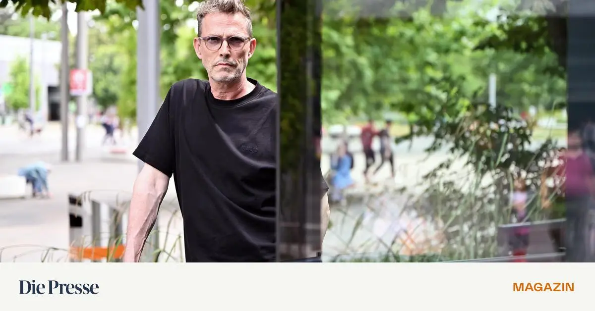 Autor-Timo-Blunck-Ich-wurde-relativ-fr-h-verdorben-premium-