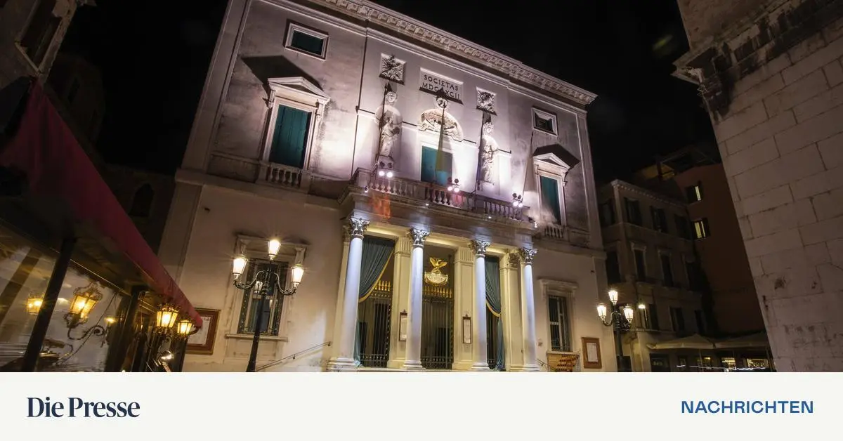 Streit-um-Direktorposten-Proteste-berschatten-Saisonbeginn-am-Fenice-Theater-in-Venedig