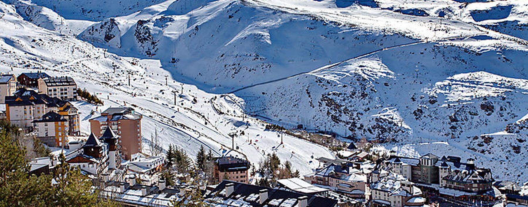 Pradollano in der Sierra Nevada ist das südlichste wie höchste gelegene Skigebiet Spaniens. 