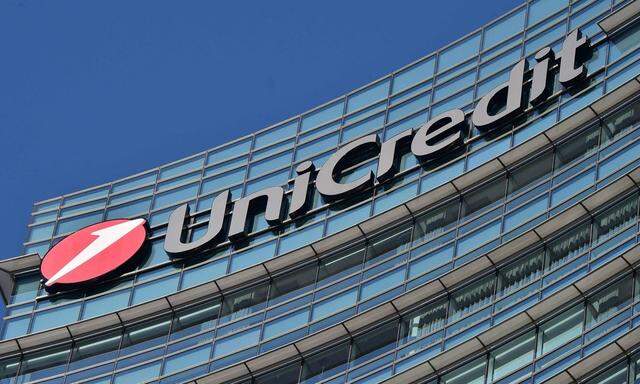 ECONOMY-UNICREDIT-BANK