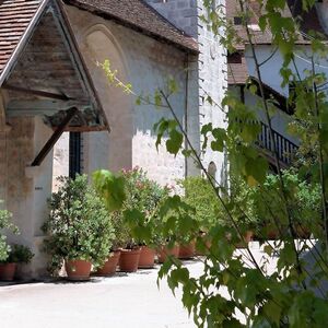Ein Idyll: das Kloster zur Lieben Frau vom Goldenen Granatapfel.