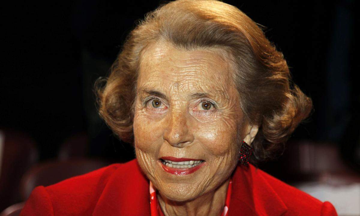Die Firmenmatriarchin Liliane Bettencourt starb am 21. September im Alter von 94 Jahren. Sie galt mit ihrem auf fast 33,6 Mrd. Euro geschätzten Vermögen als reichste Frau der Welt.