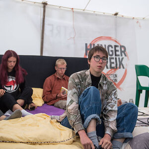 Archivbild vom 15. September von vier der Aktivisten (von rechts): Henning Jeschke, Mephisto, Rumen Grabow, Lina Eichler.