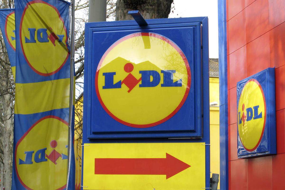 Der bekannteste Vertreter der Gruppe sind die Lidl-Märkte. Das Unternehmen ist in 27 europäischen Ländern vertreten. Der Lebensmitteldiscounter erzielt einen Umsatz von 79 Milliarden Dollar.