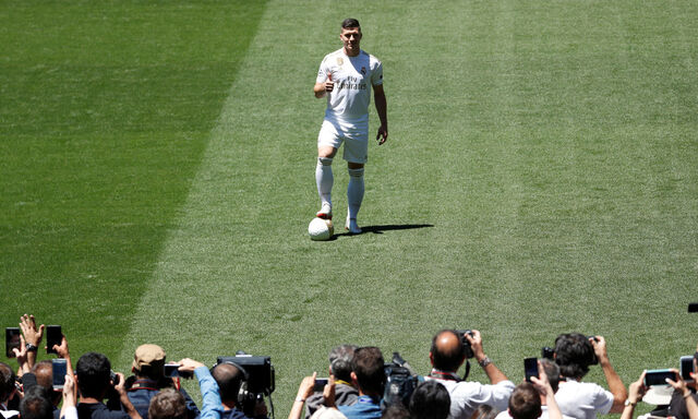 Einen großen Auftritt hatte Luka Jović schon. Real Madrid hat sich die Dienste des serbischen Stürmerstars bereits gesichert. 