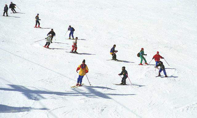 raet VersicherungsCheck Skiurlaub