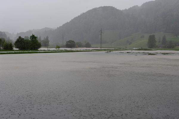 Freitag, 13 Uhr.  Im Bild die Situation im Bezirk Lilienfeld.