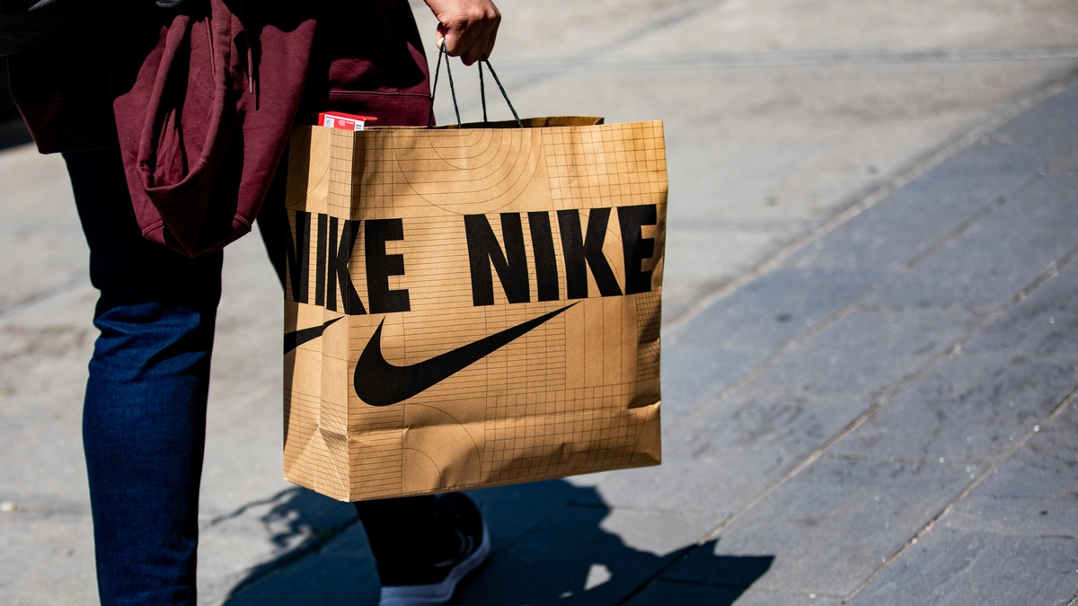 Nike plant Arbeitsplatzabbau