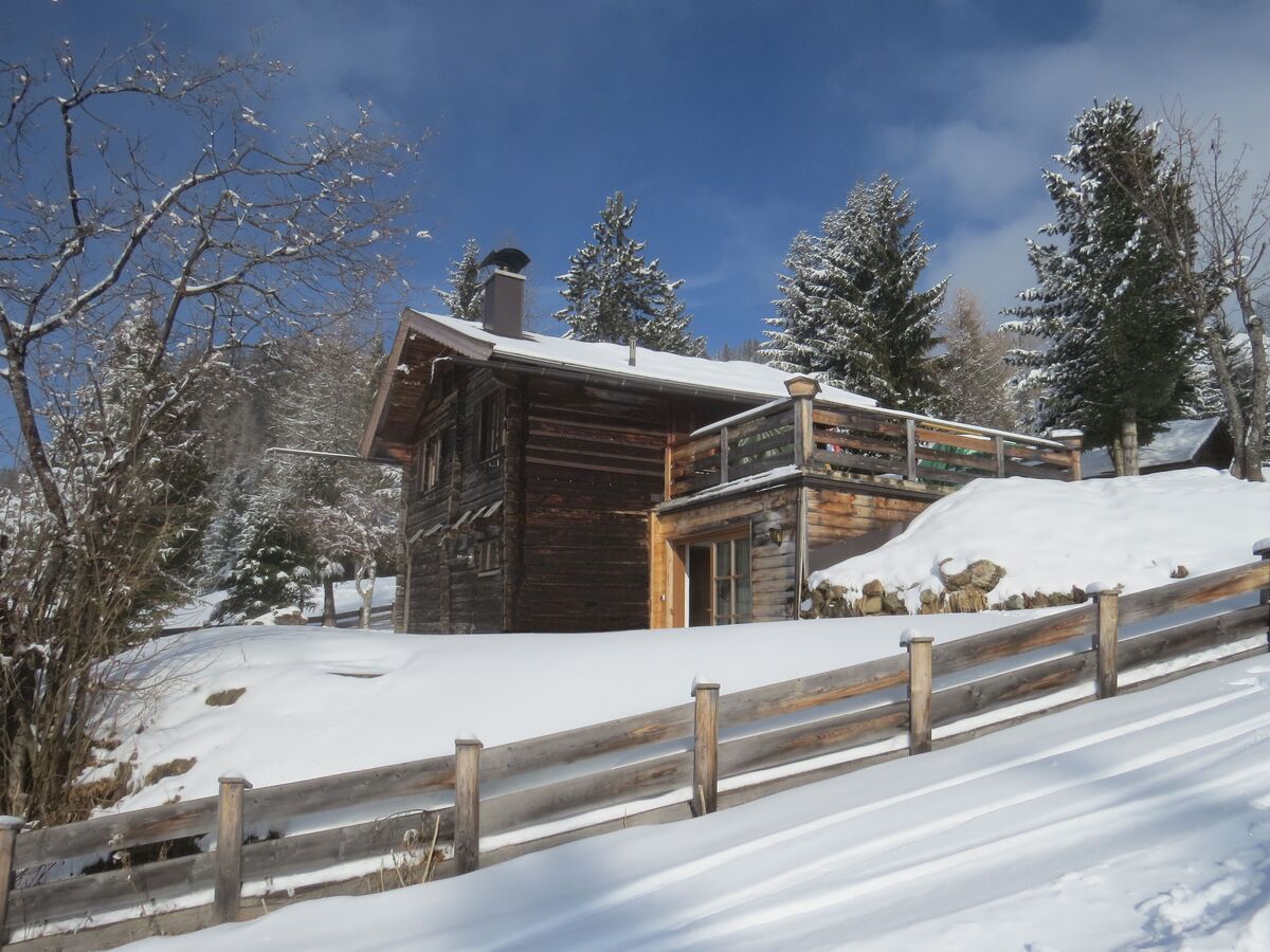 Holzchalet bei Kirchberg in Tirol.