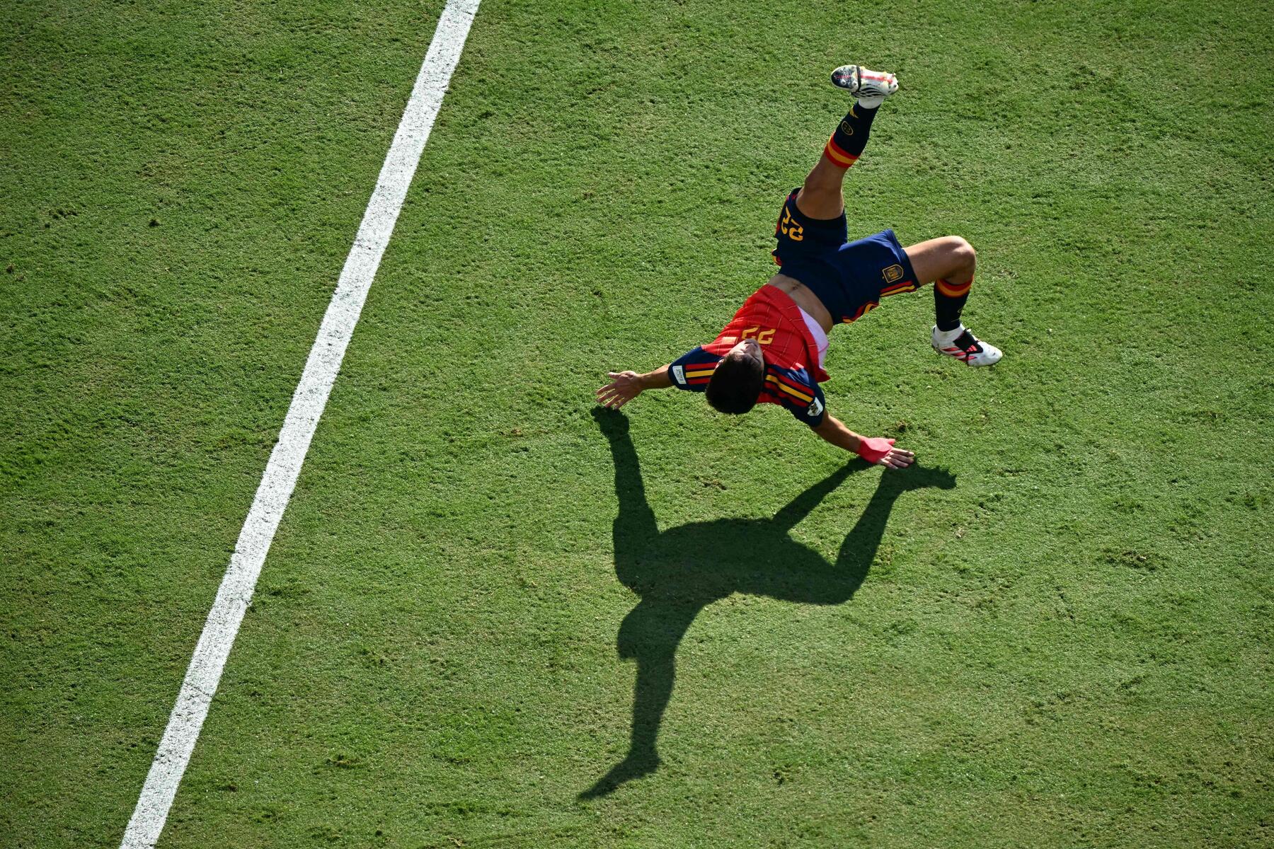 Spanish Media Celebrate Second World Cup Title; Argentinian Press Laments 'End of a Dream'