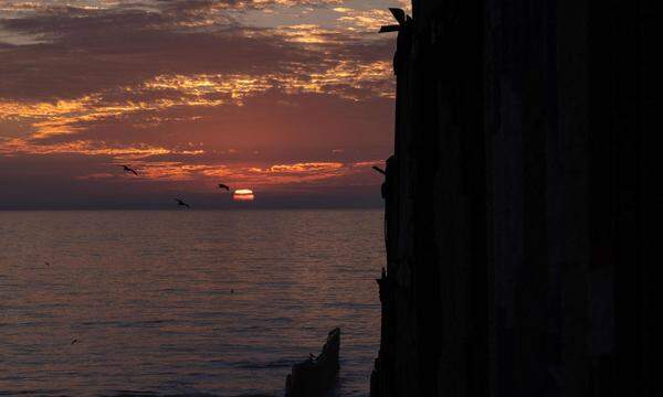 Sonnenuntergang in Baja California. „Norma“ steuerte mit Windgeschwindigkeiten von bis zu 130 Stundenkilometern auf die Halbinsel zu.