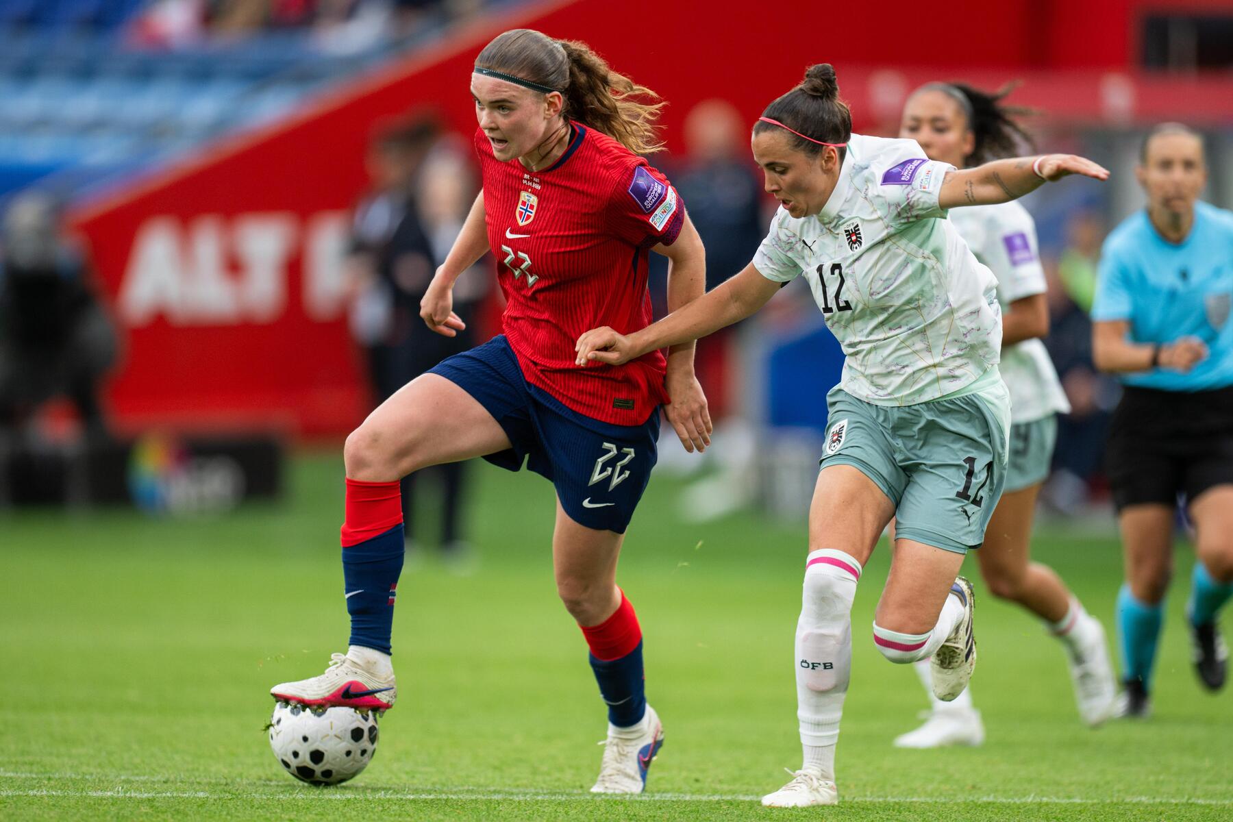 Fußball: ÖFB-Frauen trotz 1:2 in Norwegen in WM-Qu