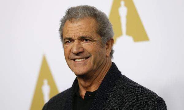 Besessene Fans können auch seltsame Wünsche haben: Zack Sinclair verfolgte Mel Gibson, um mit ihm gemeinsam zu beten. Gott habe ihn dazu gesandt, meinte der er. Das Gericht setzte dem Spuk mit einer dreijährigen Haftstrafe ein Ende.