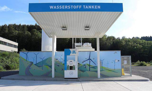Archivbild: Eine Wasserstoff-Tankstelle im deutschen Siegen