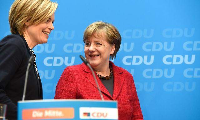 CDU-Chefin Angela Merkel trat in Berlin mit der in Rheinland-Pfalz geschlagenen Julia Klöckner vor die Presse.