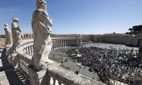 Der Vatikan präsentierte ein Schriftstück über die „Würde des Menschen“ mit dem Titel „Dignitas infinita“.