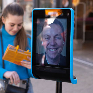 Der letzte Versuch: Tobias Hans (CDU) kämpft aus der Quarantäne um sein Amt. 