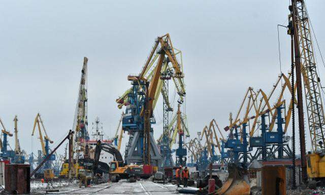 Der Hafen von Mariupol: einer der wichtigsten ukrainischen Häfen am Asowschen Meer