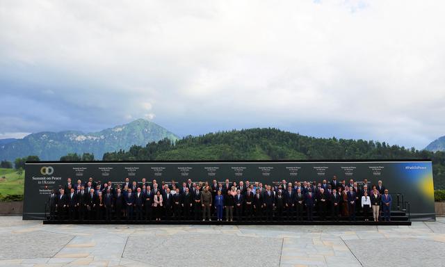 Die Teilnehmer an der Ukraine-Konferenz in Bürgenstock in der Schweiz.