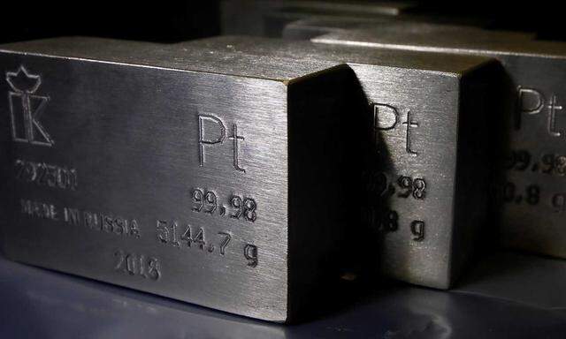 FILE PHOTO: Ingots of 99.98 percent pure platinum are seen at the Krastsvetmet non-ferrous metals plant in the Siberian city of Krasnoyarsk