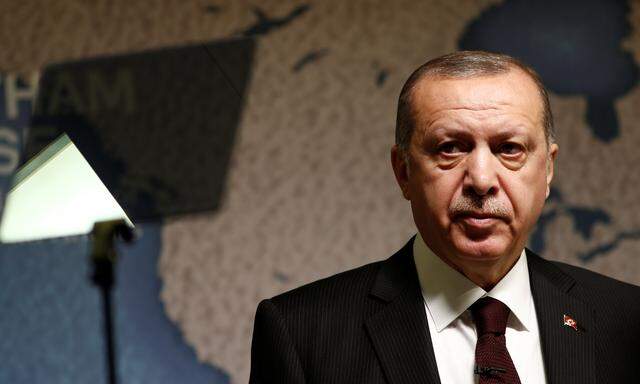 Der türkische Präsident, Recep Tayyip Erdoğan, macht mit scharfen rhetorischen Attacken gegen den „Terrorstaat“ Israel.