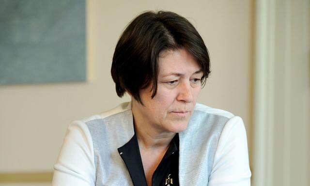 „Die Vignette hat ihren Zweck erfüllt, sie ist inflexibel“, sagt EU-Kommissarin Bulc.