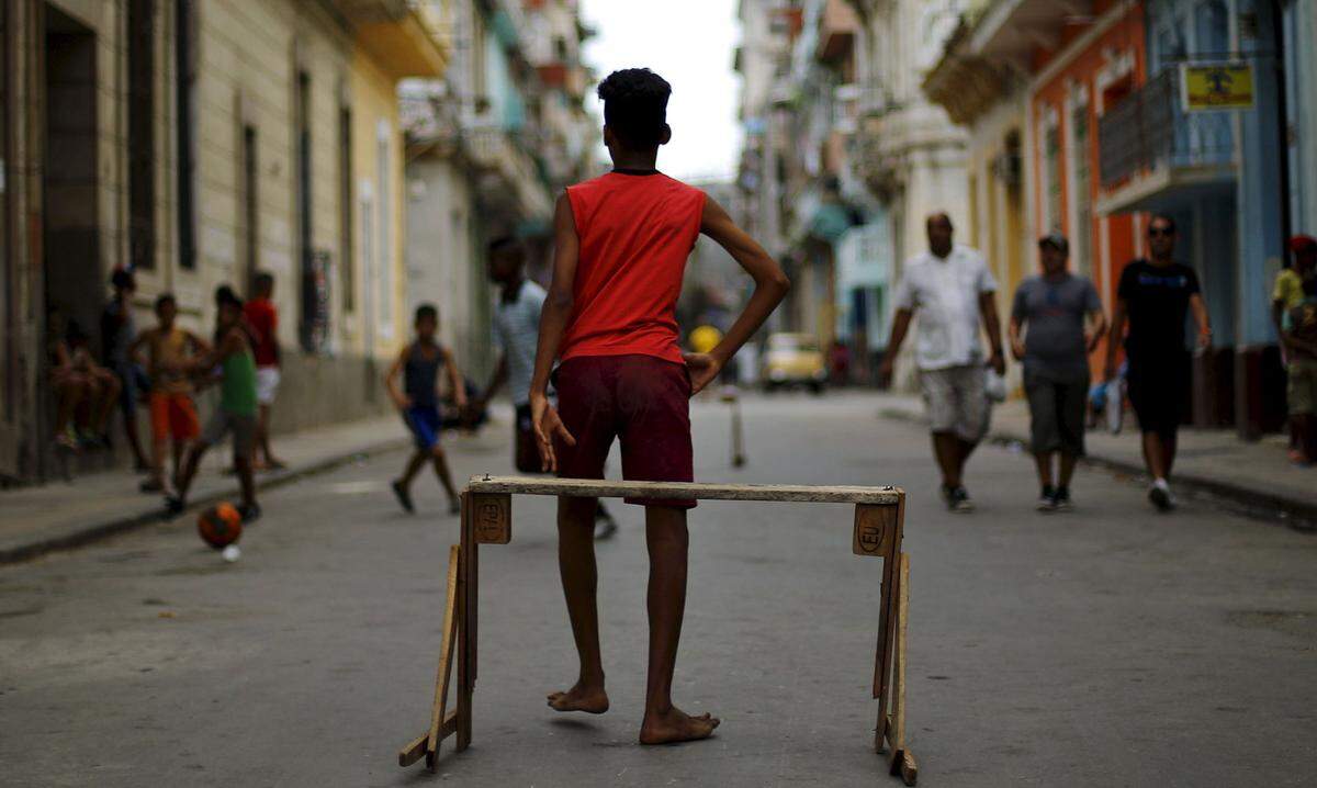 Havanna rules. Der Fußball auch.