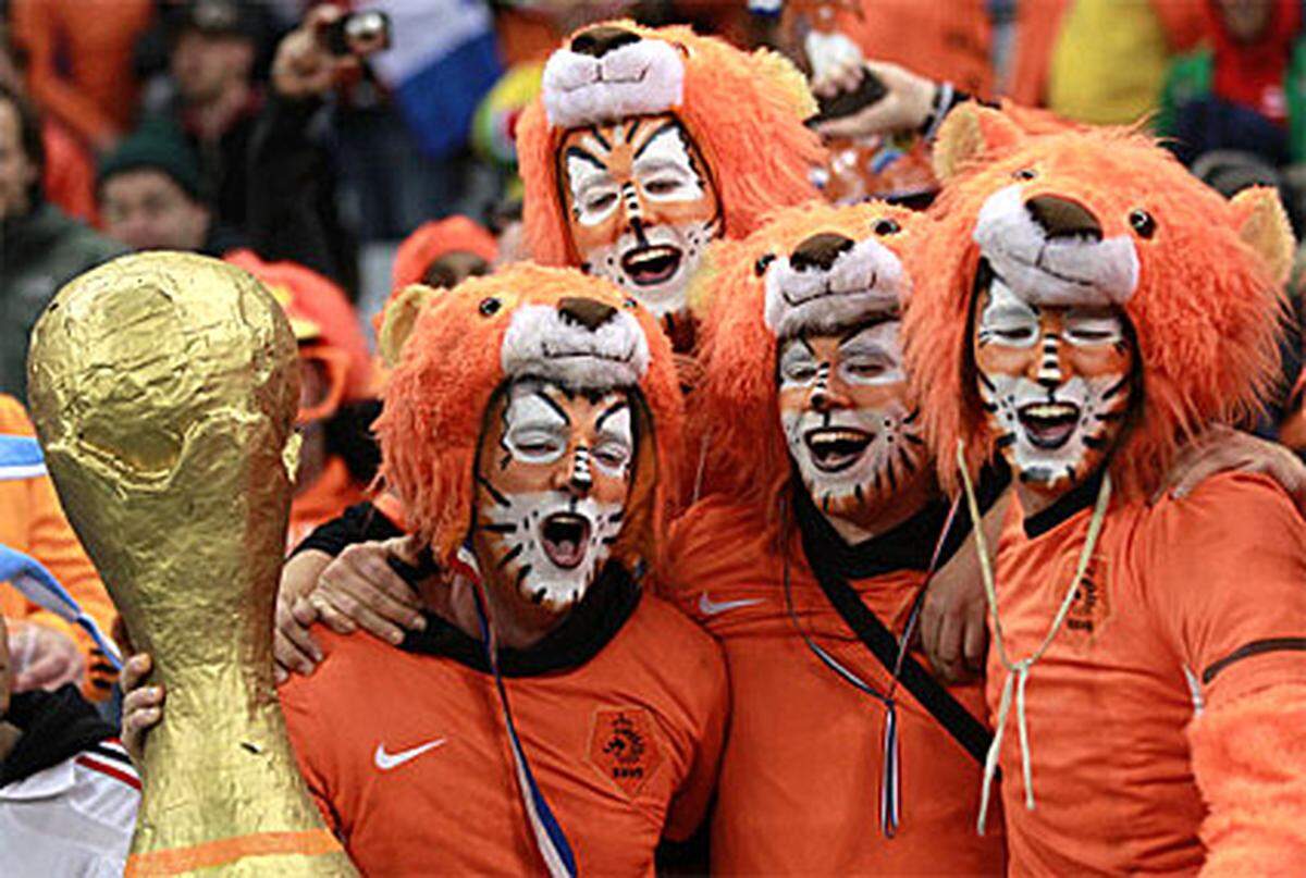Die holländischen Löwen wollten heuer den Pokal - und die Fans trugen ihn schon auf Schritt und Tritt mit.